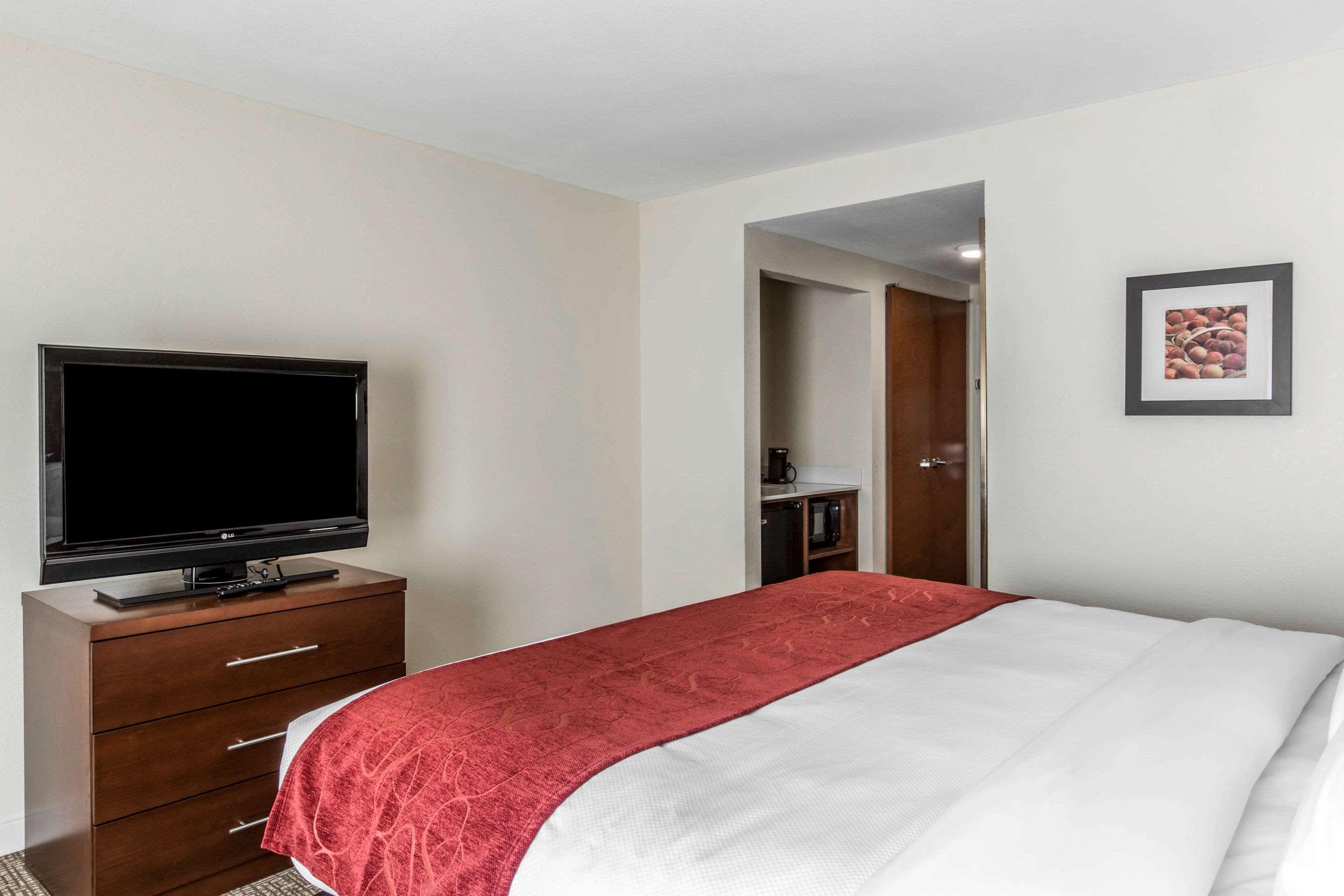 Comfort Inn & Suites Macon West Ngoại thất bức ảnh