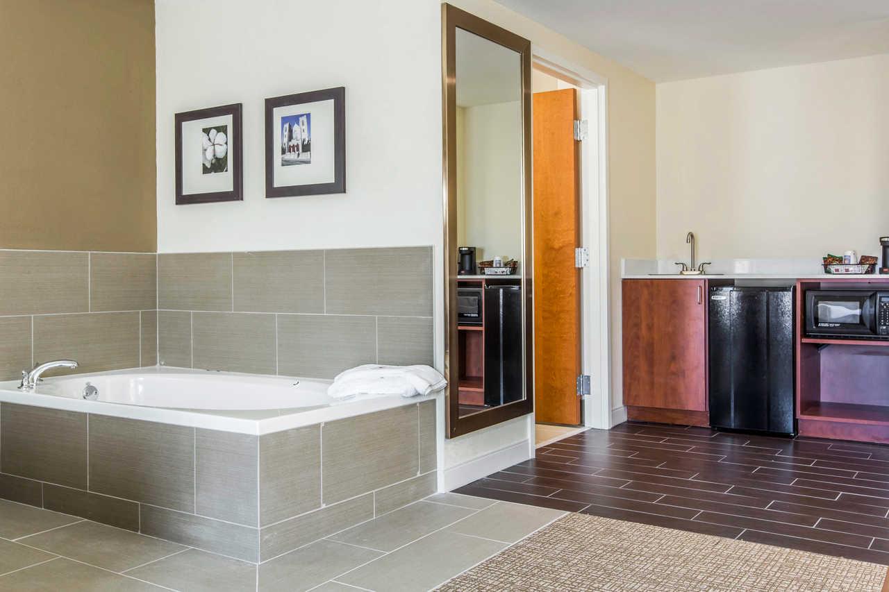 Comfort Inn & Suites Macon West Ngoại thất bức ảnh