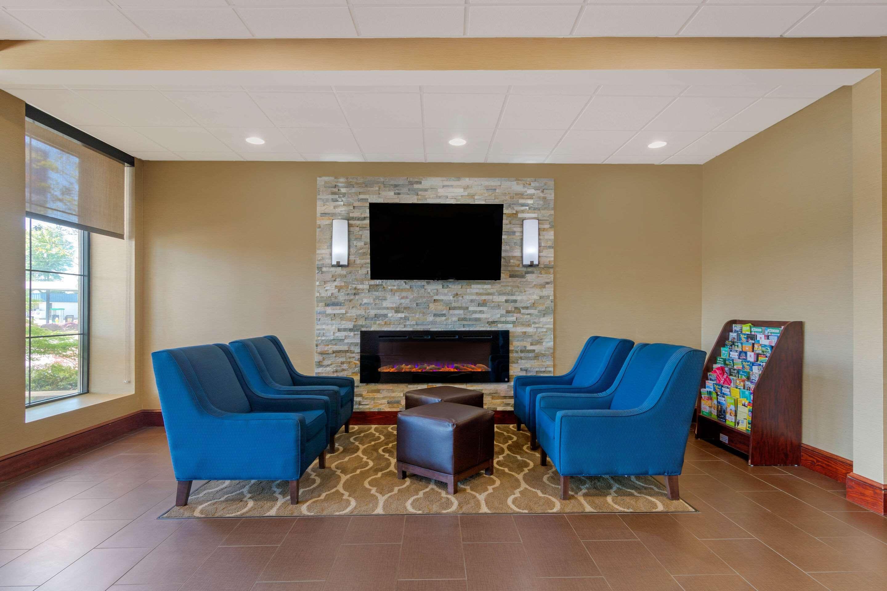Comfort Inn & Suites Macon West Ngoại thất bức ảnh