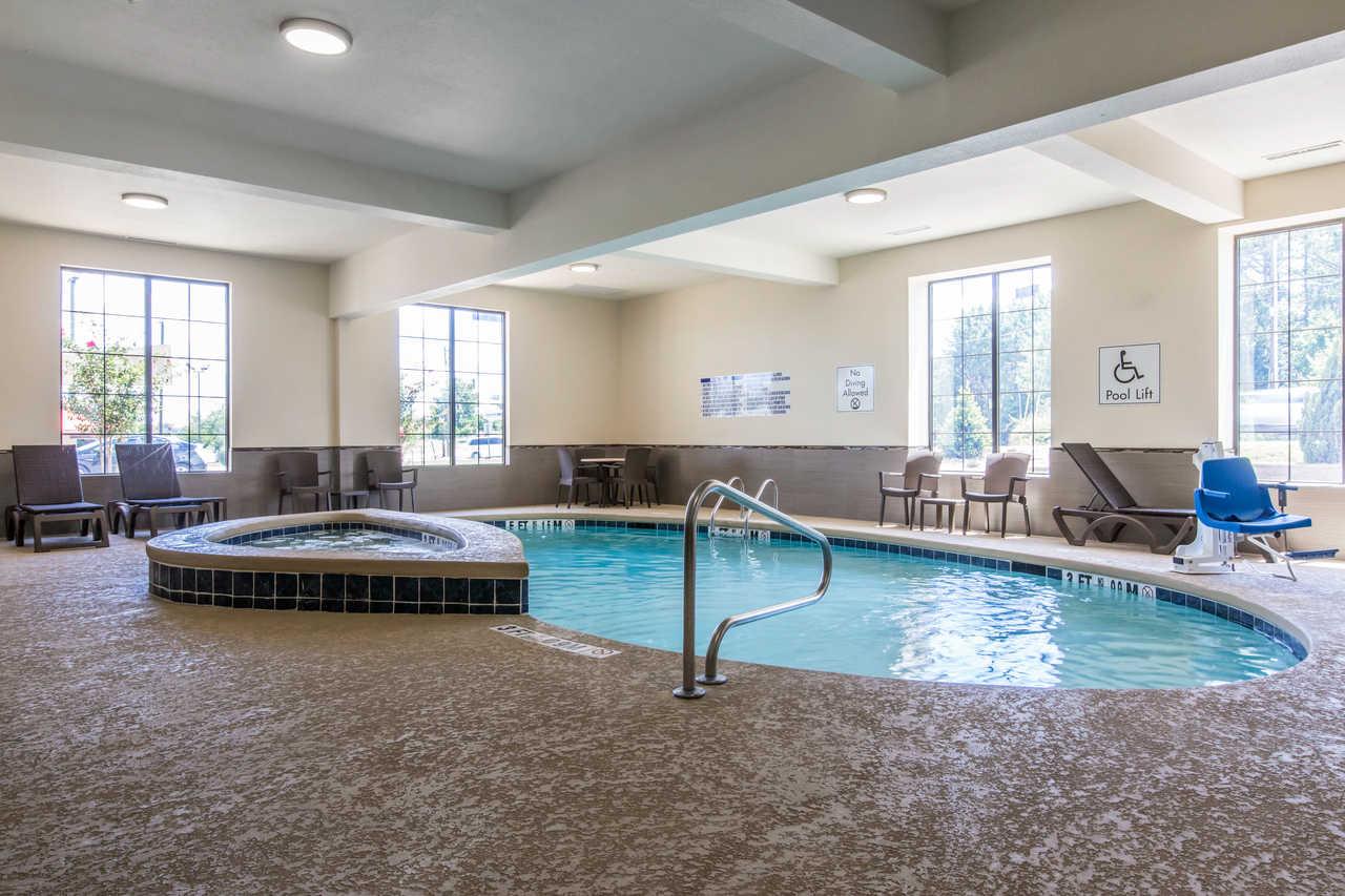 Comfort Inn & Suites Macon West Ngoại thất bức ảnh