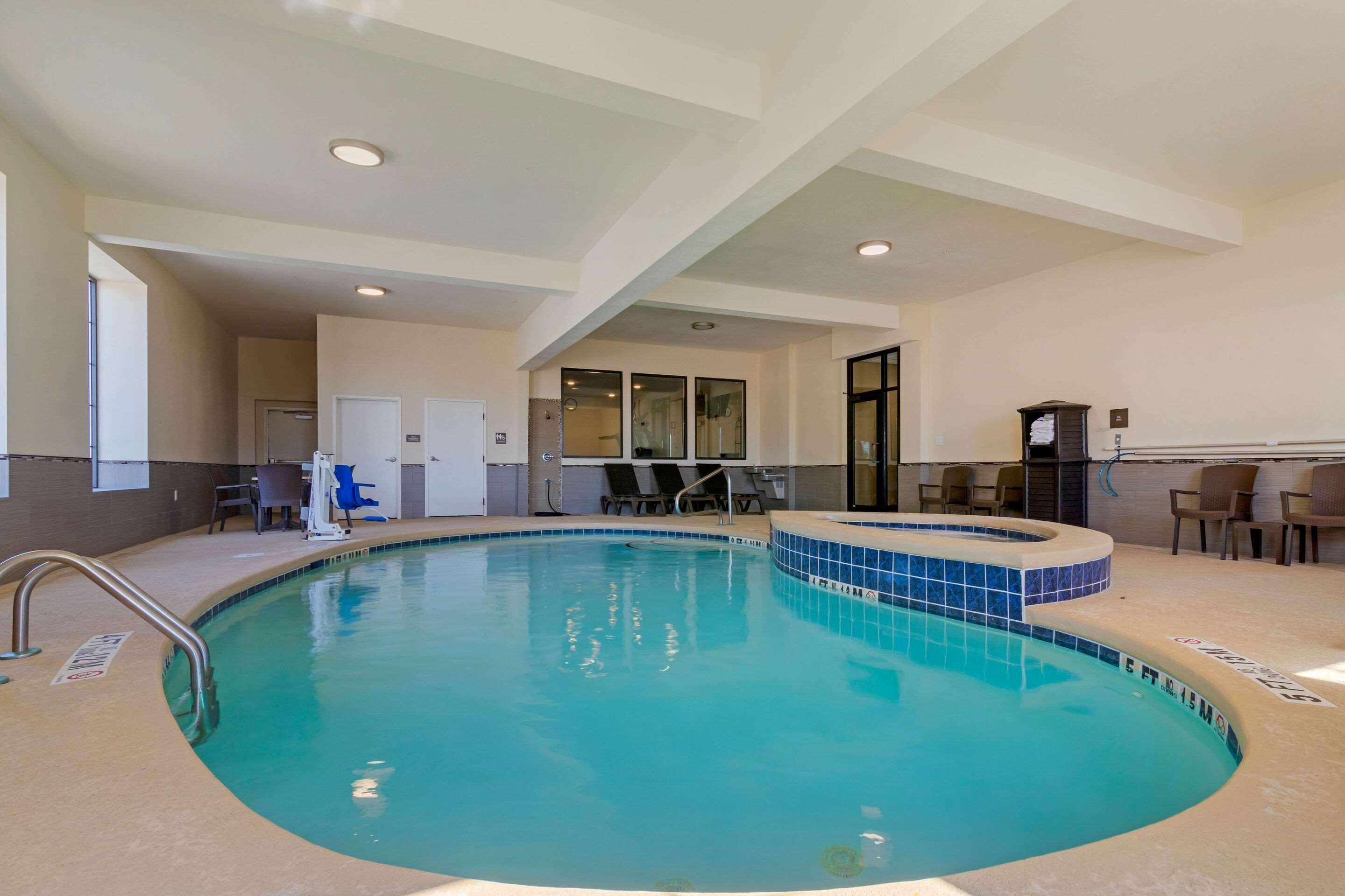 Comfort Inn & Suites Macon West Ngoại thất bức ảnh